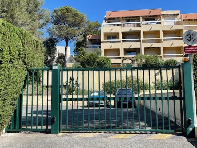 T2 Boulouris -St Raphael, 150 Metres De La Mer Saint-Raphael  Luaran gambar